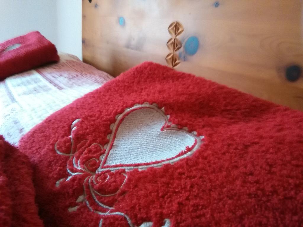 B&B La Vieille Meison De Pappa Sarre Bagian luar foto