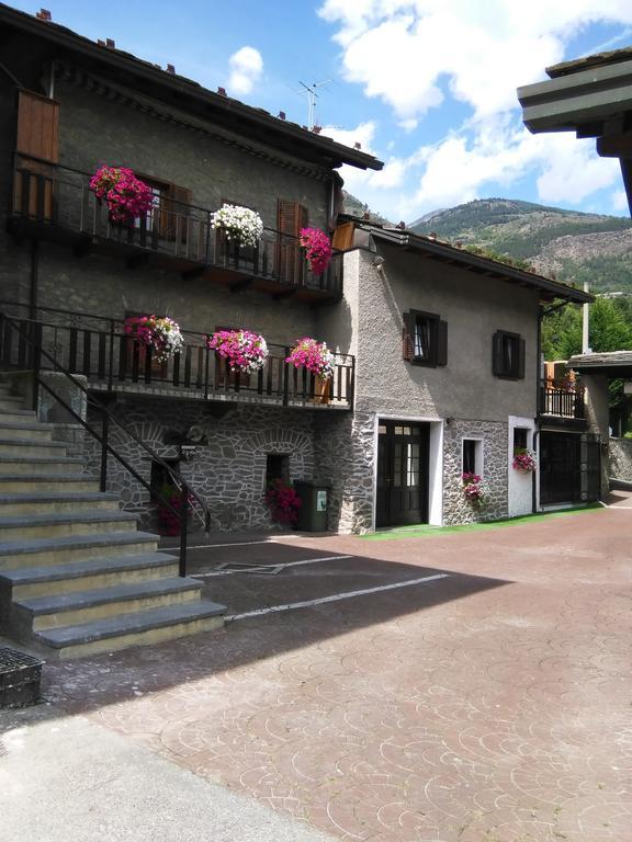 B&B La Vieille Meison De Pappa Sarre Bagian luar foto