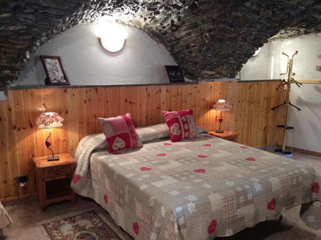 B&B La Vieille Meison De Pappa Sarre Bagian luar foto