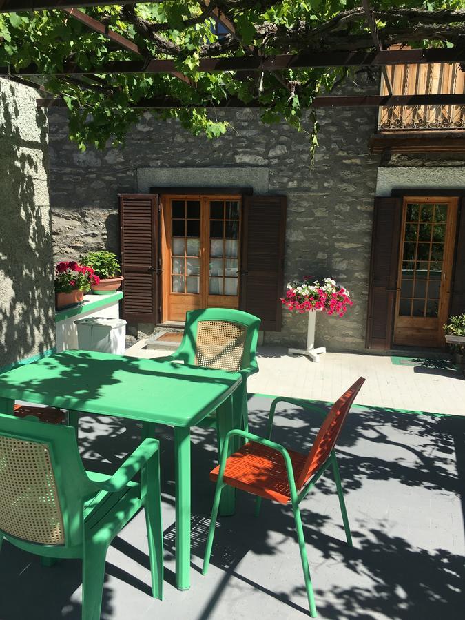 B&B La Vieille Meison De Pappa Sarre Bagian luar foto