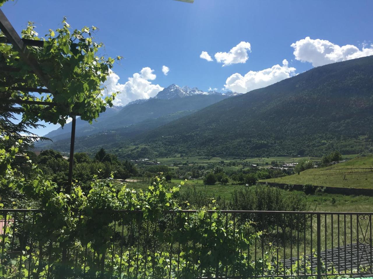 B&B La Vieille Meison De Pappa Sarre Bagian luar foto